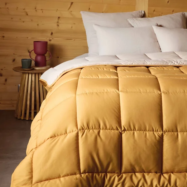 Couette été 240x220 cm COCOON BICOLORE Jaune miel/Galet garnissage fibre polyester 200 g/m2