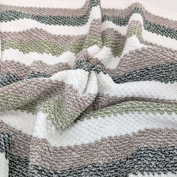 Drap de bain 100x150 cm pur coton collection VISTA blanc vert