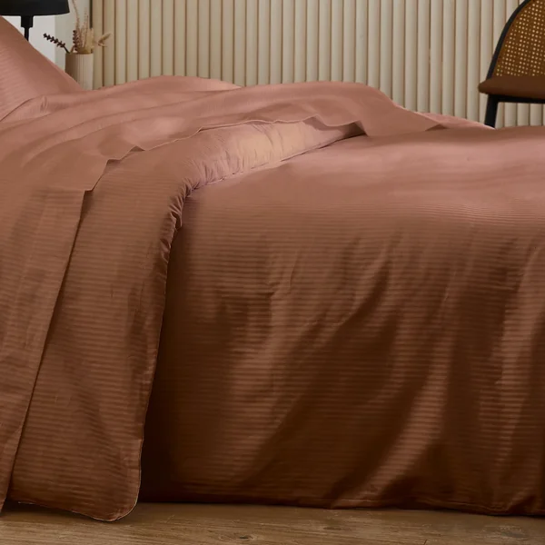 Housse de couette 260x240 cm satin de coton GRAND HÔTEL marron