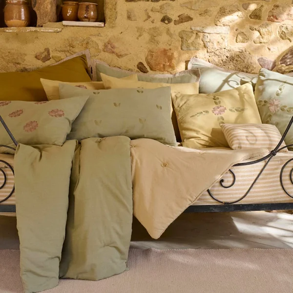 Housse de coussin 50% lin 50% coton 40x60 cm LEONIE beige ficelle broderie feuilles