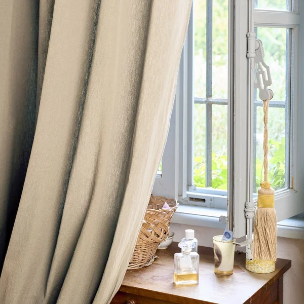 Nappe carré 100% coton lavé 160x160 cm HONO beige sable finition point bourdon