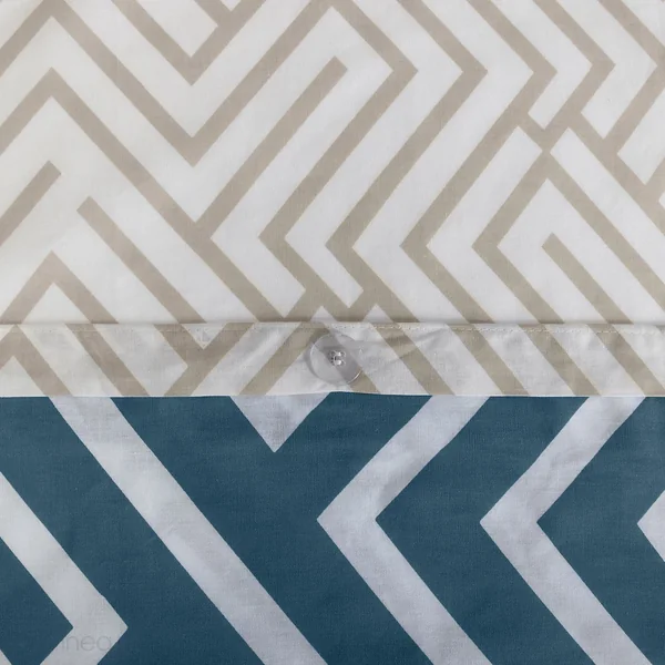 Parure de lit 260x240 cm pur coton PHOSY motif géométrique bleu 3 pièces