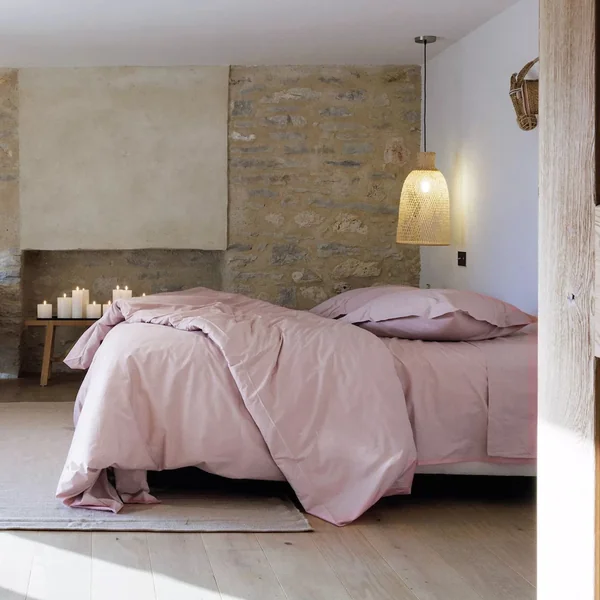 Parure de lit 280x240 cm et taie 65x65 cm percale MANOIR Rose