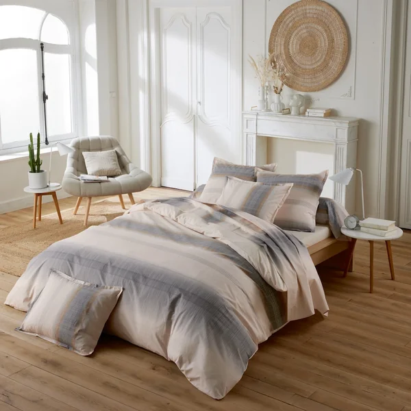 Parure de lit 300x240 cm 50x70 cm percale ESTEBAN beige 3 pièces