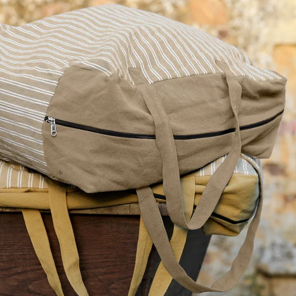 Sac de plage en coton 48x40 cm LILI DÉCO marron camel