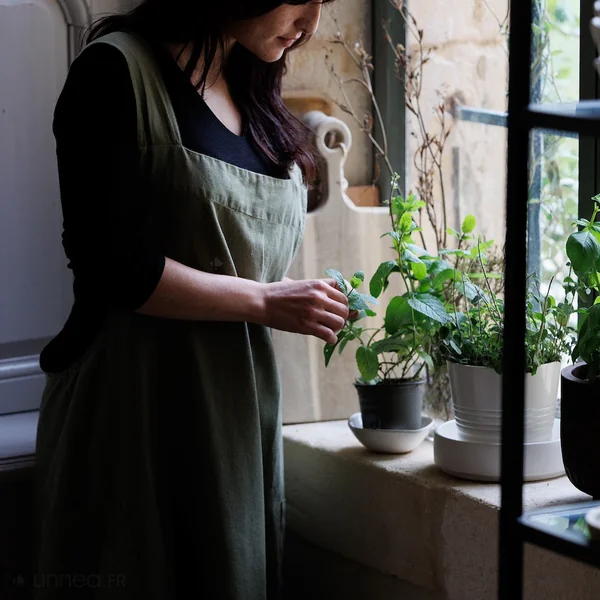 Tablier de cuisine japonais lin et coton 90x103 cm collection MATTIS vert jasmin