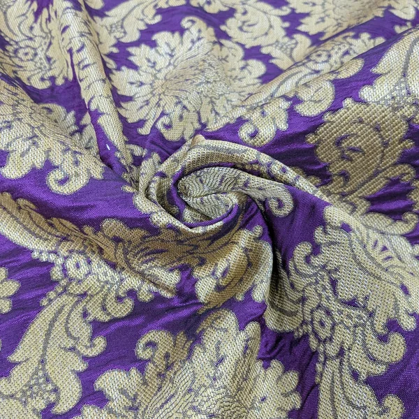 Tissu jacquard tissé teint polyester 183 g/m² collection FRONSAC violet et doré